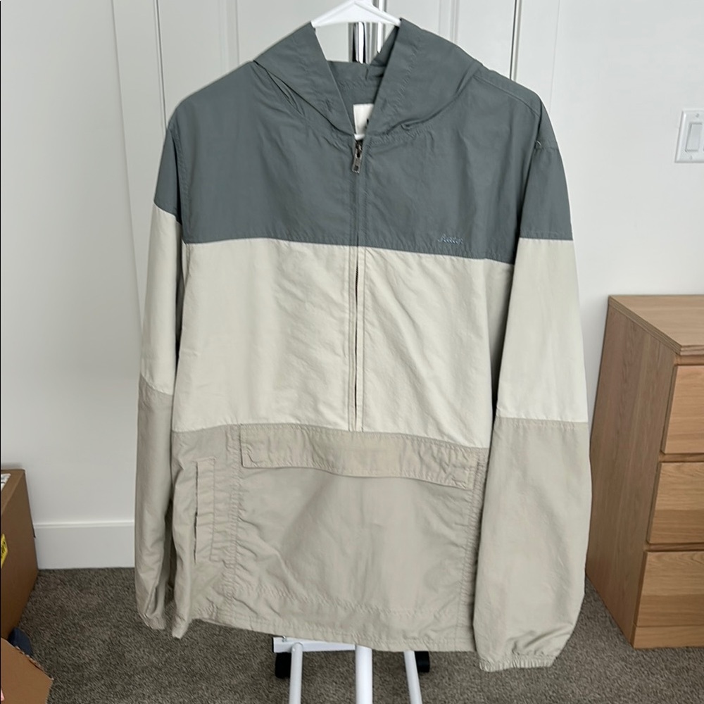 Katin Two-Tone Gray and Cream Windbreaker